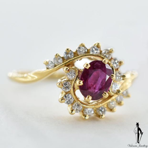 14K Yellow Gold Natural Ruby and Diamond (0.45 CT, 0.20 CT.) Swirl Style Ring